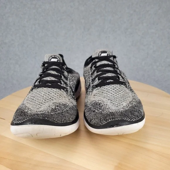 Nike Free RN Flyknit 2018 Oreo Black White Running Shoes 942839-101 Womens 8 - Picture 3 of 12